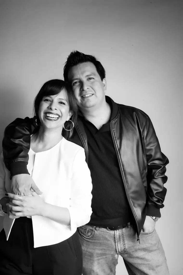 Selene y Rafael Flores, hermanos y fundadores de VESIET